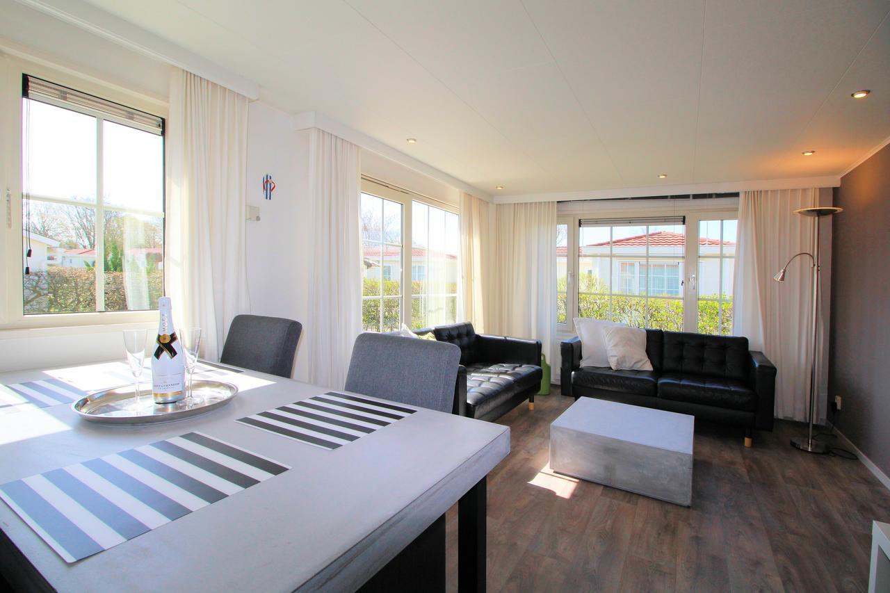 Holiday Park Dennenbos Oostkapelle Eksteriør billede